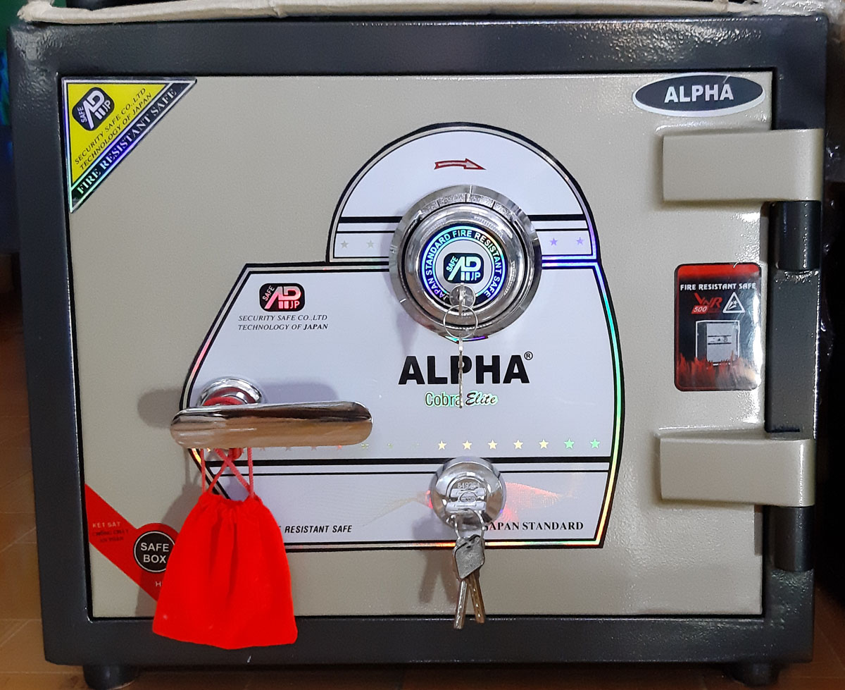 Mô tả sản phẩm: Két sắt ALPHA AL-43C - An toàn, chống cháy, bảo vệ tài sản hoàn hảo
